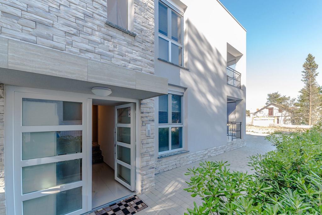 Apartmani Villa Adriatic ヴィル エクステリア 写真