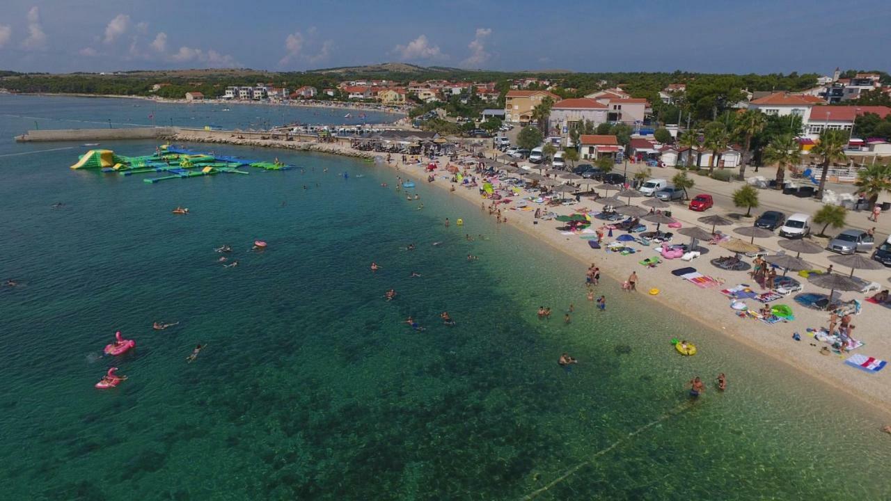 Apartmani Villa Adriatic ヴィル エクステリア 写真